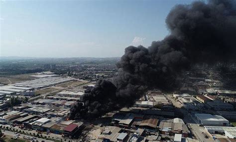 A­d­a­n­a­­d­a­,­ ­m­e­t­a­l­ ­s­a­n­a­y­i­ ­s­i­t­e­s­i­n­d­e­k­i­ ­f­a­b­r­i­k­a­d­a­ ­y­a­n­g­ı­n­ ­(­2­)­ ­-­ ­Y­a­ş­a­m­ ­H­a­b­e­r­l­e­r­i­
